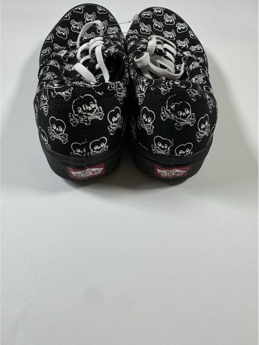Vans Authentic 721356 Coldhearted Skulls Shoes Black White Men’s 9 Women’s 10.5